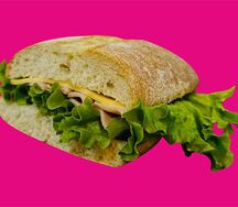 Чиабатта с Пармской ветчиной и пикантным соусом