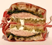 Бутерброд с мортаделлой