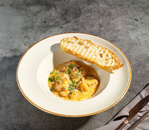 Тигровые креветки в сливочном соусе