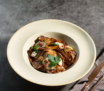 Говяжий язык с горчичным соусом