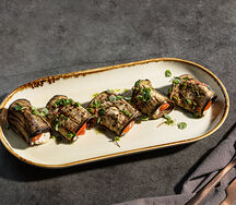 Рулетики из баклажанов