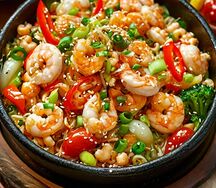 Вок с морепродуктами