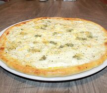 Пицца четыре сыра