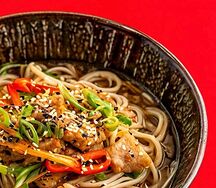 Тори Ясай Соба с мясом и овощами