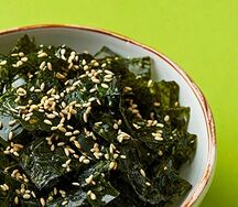 Морская капуста маринованная