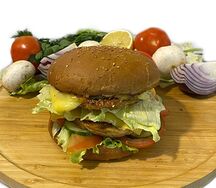 Мегабургер с курицей