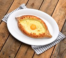 Хачапури по-аджарски