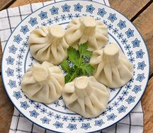 Хинкали Сырные с зеленью