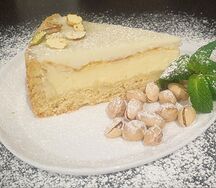 Чизкейк белый шоколад/фисташки