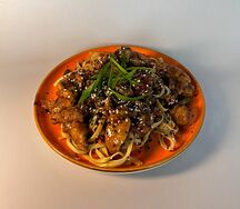 Вок Курочка в соусе Свит чили с овощами