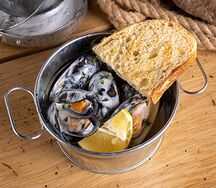 Мидии в сливочном соусе Блю Чиз