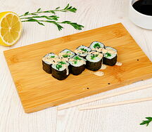 Хосомаки с чукой