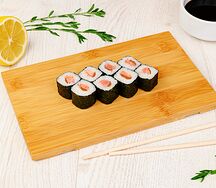 Хосомаки лосось с вяленым томатом