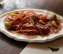 Мясные деликатесы из Европы