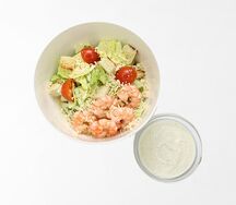 Салат Цезарь с креветками
