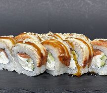 Канада с лососем