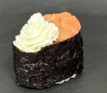 Гункан Лосось