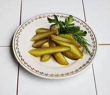 Соленый огурец