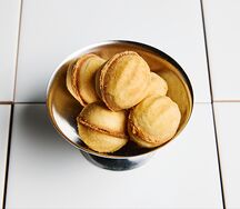 Печенье Орешки со сгущенкой