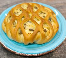 Пирог с курицей и грибами