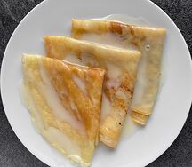 Блины со сгущённым молоком