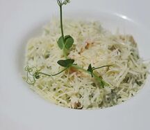 Ризотто с кальмаром и креветками