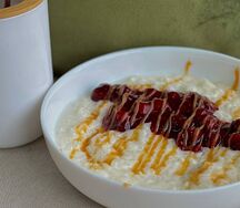 Рисовая каша с вишней