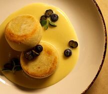 Сырники из тофу с банановым кремом Vegan