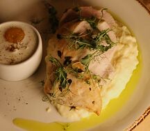 Куриное филе с пармезаном и трюфельным маслом
