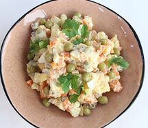 Оливье с мясом