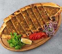 Пиде с фаршем