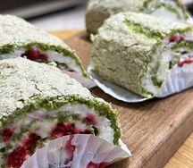 Фисташковый рулет кусочек 1 шт