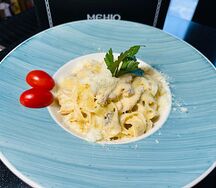 Тальятелле с курицей и грибами