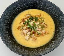 Сырный крем-суп с крутонами