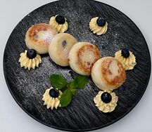 Сырники с манговым кремом