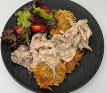 Картофельные блинчики с куриным филе