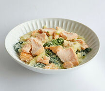 Пенне с лососем