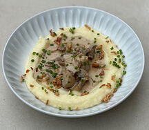 Бефстроганов с картофельным пюре