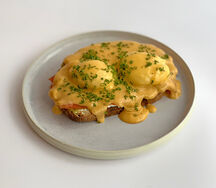 Яйцо Бенедикт