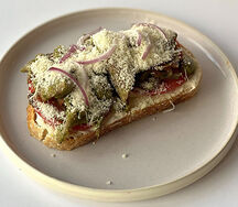 Тартин с копченой говядиной