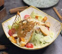Цезарь с курицей