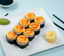 Запеченный ролл с курицей