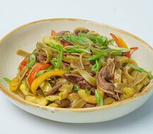 Лапша вок с говядиной