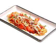 Спагетти с томатами