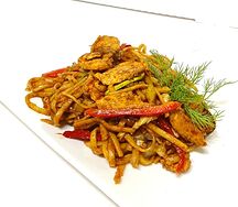 Лапша с курицей 