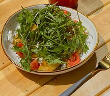 Салат с хрустящими баклажанами