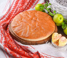 Пирог осетинский с яблоком и корицей