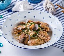 Лингвини с морскими петушками и креветками