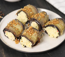 Баклажаны с сырно-ореховой начинкой