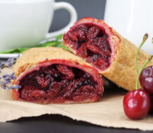 Штрудель с вишней